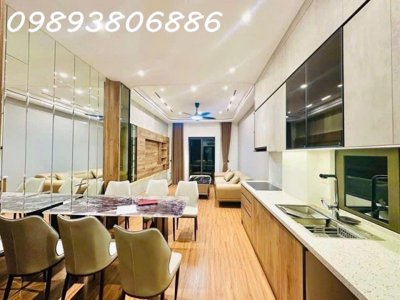 NGỌC THỤY - THÔNG HỒNG TIẾN KÉO DÀI - VÀI BƯỚC CHÂN RA OTO TRÁNH - GẦN CHỢ NGỌC THỤY - N.HÀ MỚI ĐỘC