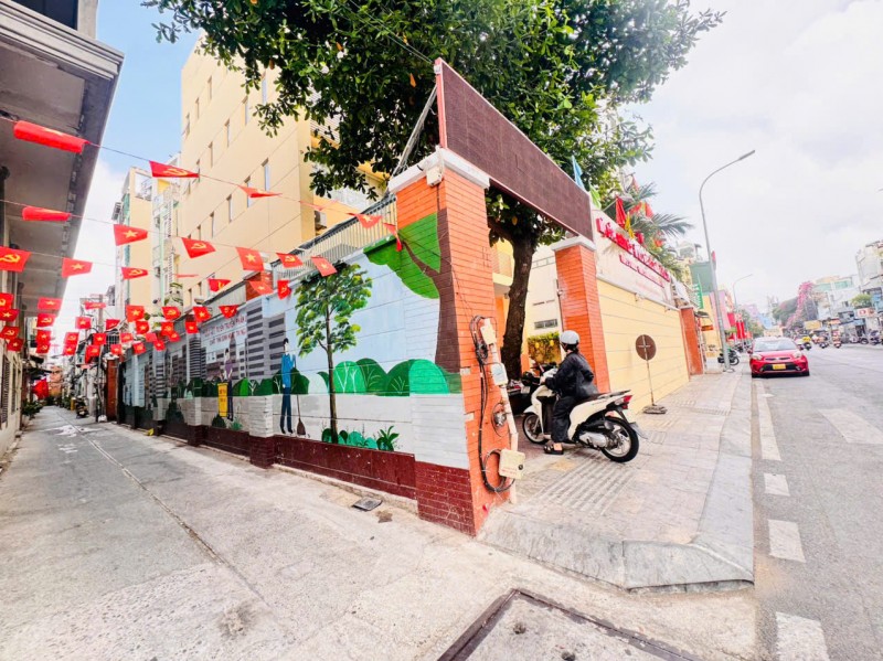 NGANG LỚN HIẾM 8M*11M- CHỦ 1 ĐỜI XƯA BÁN 2 NHÀ 5 TẦNG ST XE HƠI NGỦ TRONG NHÀ Đ.TRẦN ĐÌNH XU, QUẬN