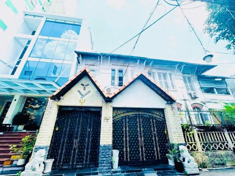 Cho thuê mặt bằng kinh doanh vị trí vàng trung tâm Quận 3 CHỈ 39TR/THG
