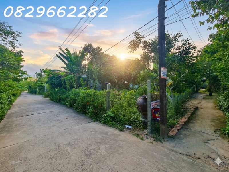 Bán nền mặt tiền đường Ngã Bát Bờ Phải, 172m2, Hướng Đông Nam, Giá 1,3 tỷ