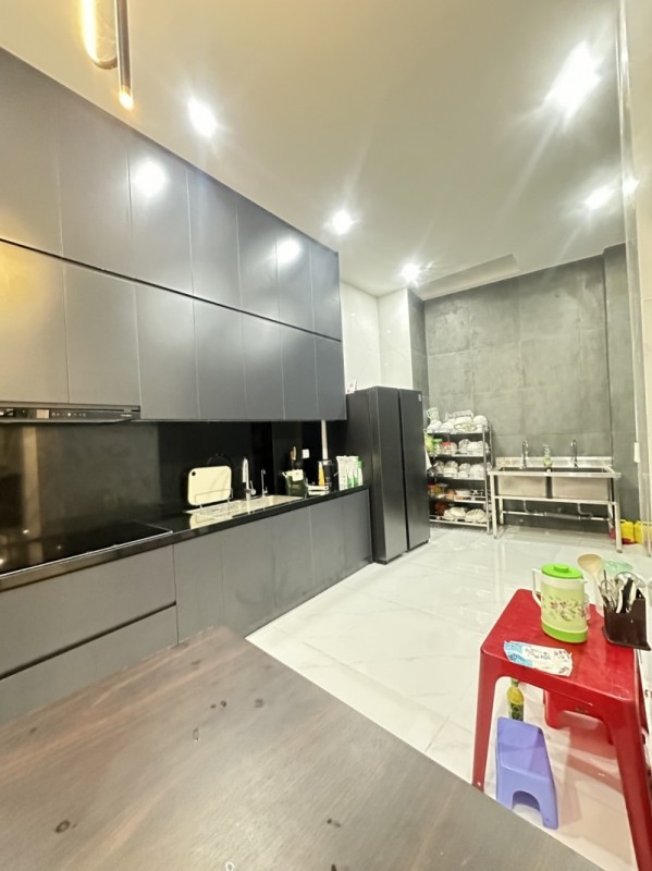 Bán Nhà Mặt Tiền Nguyễn Phước Nguyên 63m², 3 Tầng Mới Đẹp, Giá 6.95 Tỷ