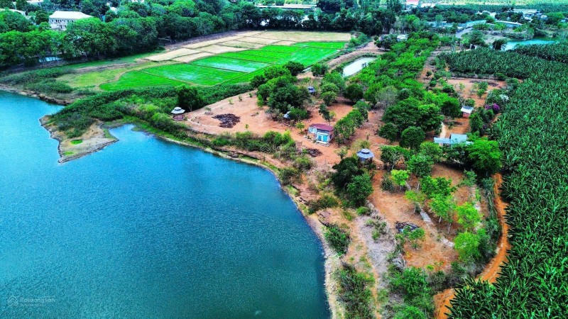 Bán lô đất view hồ đẹp - vị trí vàng tại Tam Long - HCM(Long Phước - TP Bà Rịa cũ)