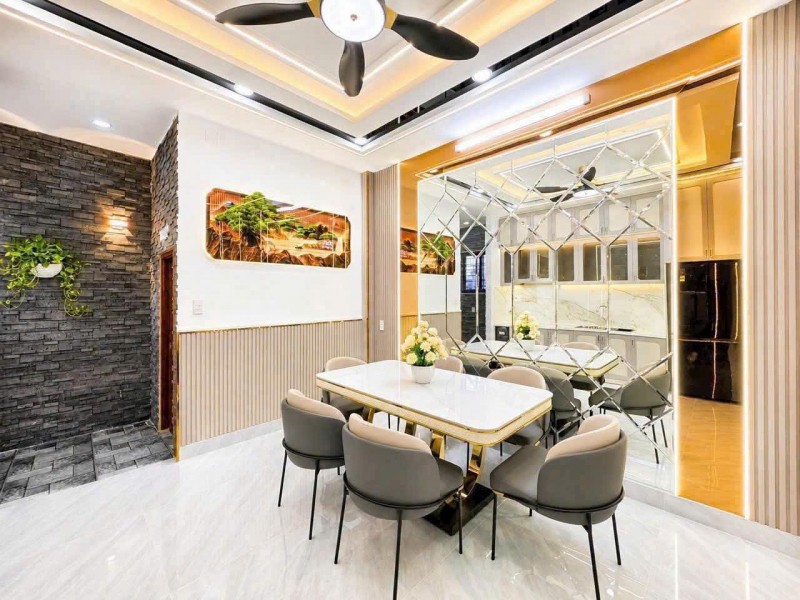 NHÀ VỪA Ở VỪA KINH DOANH, HẺM XE HƠI HUỲNH TẤN PHÁT, 4X16M, 5.75 TỶ