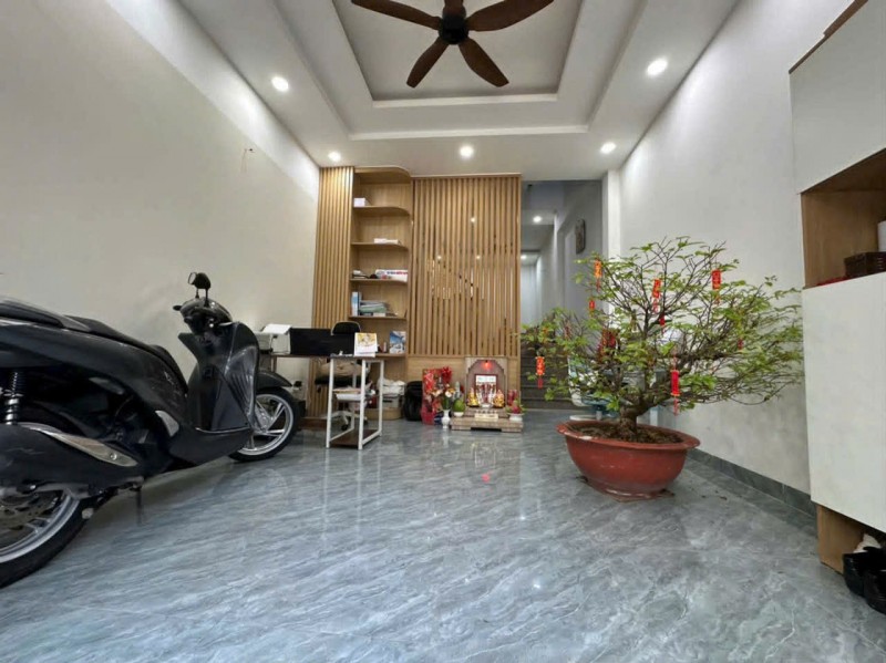 Nhà BÁN HXH THẠNH LỘC 15, QUẬN 12, DT 52M2, 5 TẦNG BTCT - CHỈ 5.7 tỷ