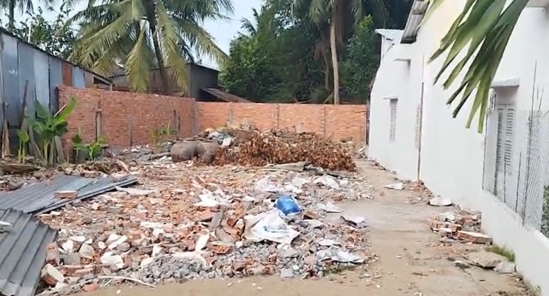 Bán đất thổ cư P.2 TP Sa Đéc, Lưu Văn Lang 293m2 Sổ Hồng hướng Nam. Giá 2.65 tỷ.