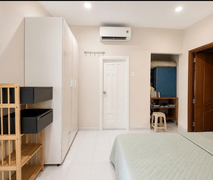 NHÀ BÁN TRUNG TÂM HXH CƯ XÁ ĐÔ THÀNH - BÀN CỜ QUẬN 3 - LÔ GÓC 45M² NGANG 4.4M