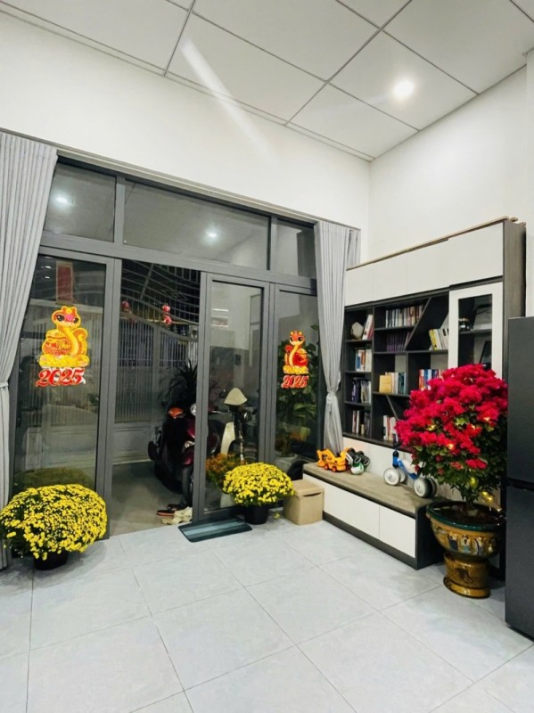 Bán nhà 80m2 cấp 4,  Đường Số 12, Tăng Nhơn Phú B, Q9, Thủ Đức, TP HCM.  Giá 6,35 tỷ sổ hồng riêng.