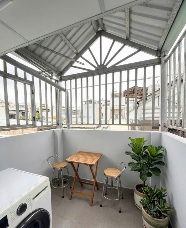 Nhà Lê Hồng Phong, QUẬN 10, DT 3.5 x 8m, 3 tầng, 5.2 tỷ