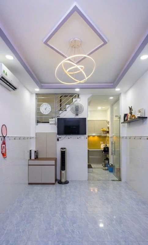 Nhà Lê Hồng Phong, QUẬN 10, DT 3.5 x 8m, 3 tầng, 5.2 tỷ