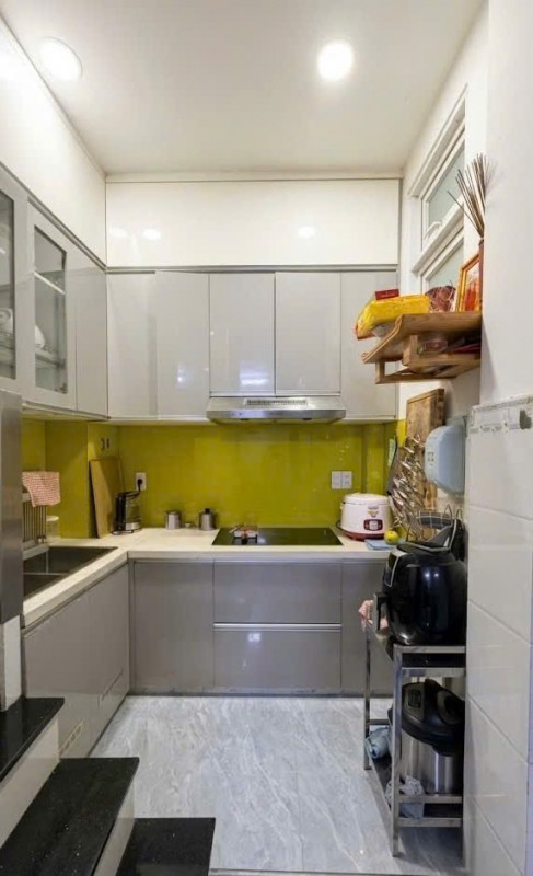 Nhà Lê Hồng Phong, QUẬN 10, DT 3.5 x 8m, 3 tầng, 5.2 tỷ