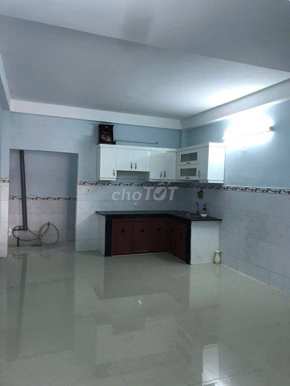 CHO THUÊ NHÀ NGUYÊN CĂN KHU DÂN CƯ LÊ THÀNH – MẶT TIỀN ĐẸP – 4 PHÒNG NGỦ – GIÁ CHỈ 12 TRIỆU/THÁNG