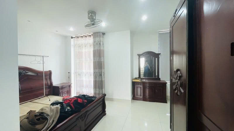 Bán nhà Mặt tiền Cộng Hòa - gần Tân Kỳ Tân Quý, 4x38m, 4 Tầng - HĐT 80 triệu, chào 28,9 Tỷ.