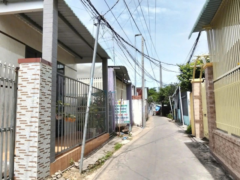 CẦN BÁN ĐẤT THƯƠNG MẠI DỊCH VỤ TẠI XÃ LONG HẢI, TP. HỒ CHÍ MINH