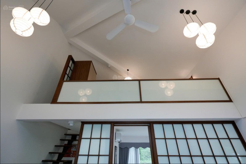 Bán bt mặt suối-dòng tiền 250tr/năm tại hasu village-3,6 tỷ,150m2, full nội thất