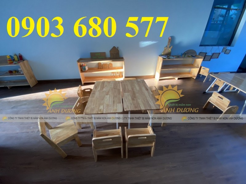 Bàn ghế trẻ em bằng gỗ cho Trường mầm non, lớp mẫu giáo