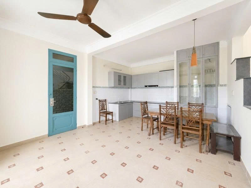 Bán nhà hẻm 4m Trương Công Định - giao Trường Chinh,  6,8x15m, 3 Tầng - 4 PN, hạ còn 8,8 tỷ.