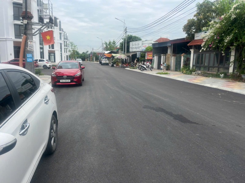 Bán gấp căn liền kề 4 tầng thủy nguyên hải phòng giá 1ty 500tr LH 083.2865.116