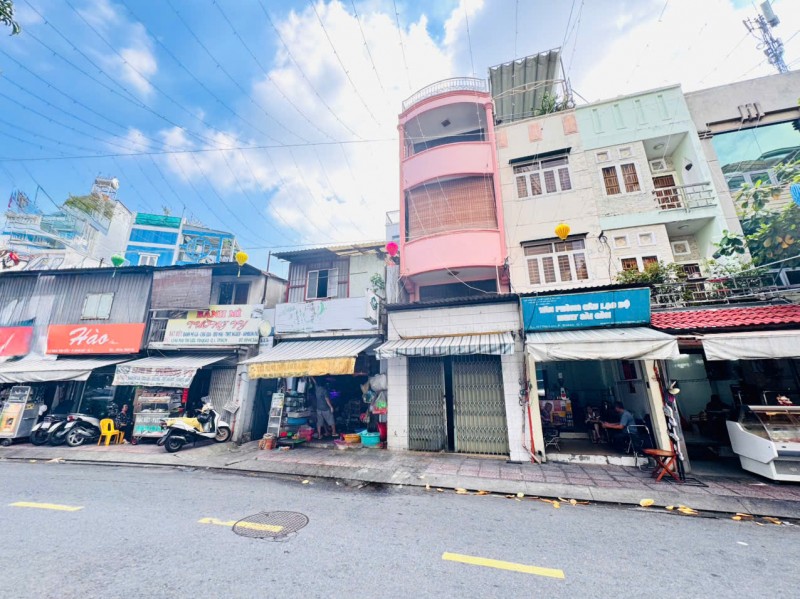 QUẬN 1: BÁN NHÀ 5 TẦNG MẶT TIỀN MAI THỊ LỰU, P.TÂN ĐỊNH- DT ĐẸP 70M2- NHÀ 2 MẶT TIỀN- CHỦ XƯA