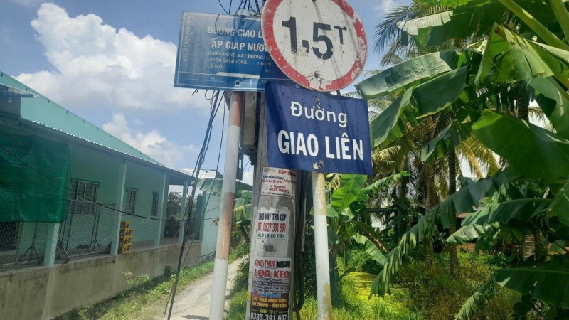 CHÍNH CHỦ CẦN BÁN LÔ ĐẤT CÓ VỊ TRÍ ĐẸP TẠI XÃ PHƯỚC THẠNH - TP MỸ THO - TIỀN GIANG