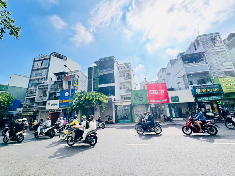 QUẬN 1: BÁN NHÀ 4 TẦNG MẶT TIỀN ĐINH TIÊN HOÀNG, P.TÂN ĐỊNH- DT 51M2- CHÍNH CHỦ 0938676685 CHÀO 19T
