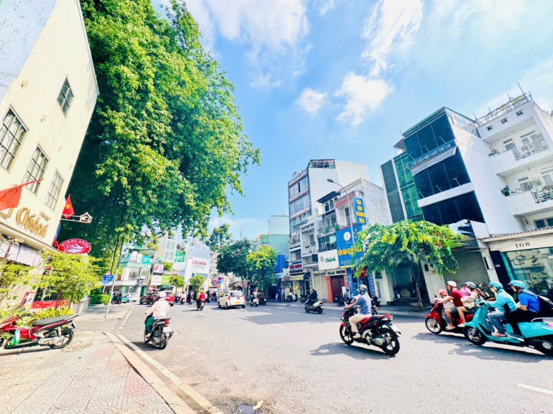 QUẬN 1: BÁN NHÀ 4 TẦNG MẶT TIỀN ĐINH TIÊN HOÀNG, P.TÂN ĐỊNH- DT 51M2- CHÍNH CHỦ 0938676685 CHÀO 19T