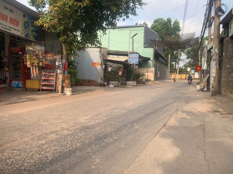 BÁN ĐẤT 93.6m2, full thổ cư đất ở ĐT, có nhà cấp 4 mới xây Tại Phường Tân Phong, TP Biên Hòa, Đồng