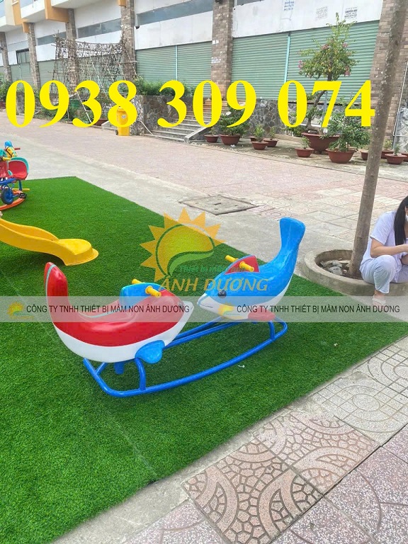 Bập bênh 4 ghế gấu mầm non, bập bênh mầm non đế cong 4 ghế gấu