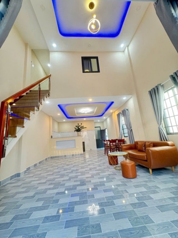 Bán nhà 60m2, đường Tô Ngọc Vân, Linh Đông, Thủ Đức, TP HCM, 2 tầng, sổ hồng riêng. Giá 5,33  tỷ.