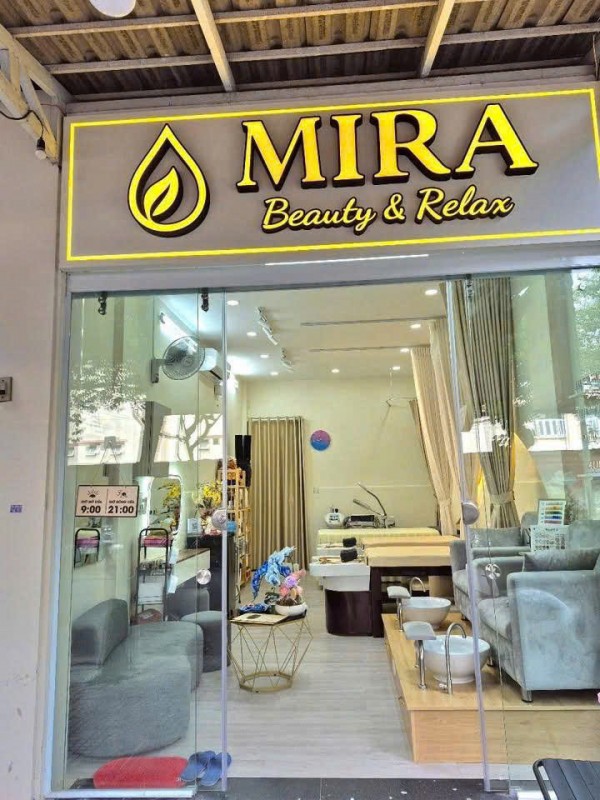SANG NHƯỢNG GẤP TIỆM NAIL - GỘI ĐẦU – TÂN BÌNH, TP.HCM