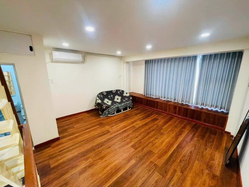 Bán nhà 2 Mặt tiền Nguyễn Hiền - khu Cư Xá Đô Thành, 4,8x9m, 3 Tầng - 3 PN, chỉ 10,9 Tỷ (TL)