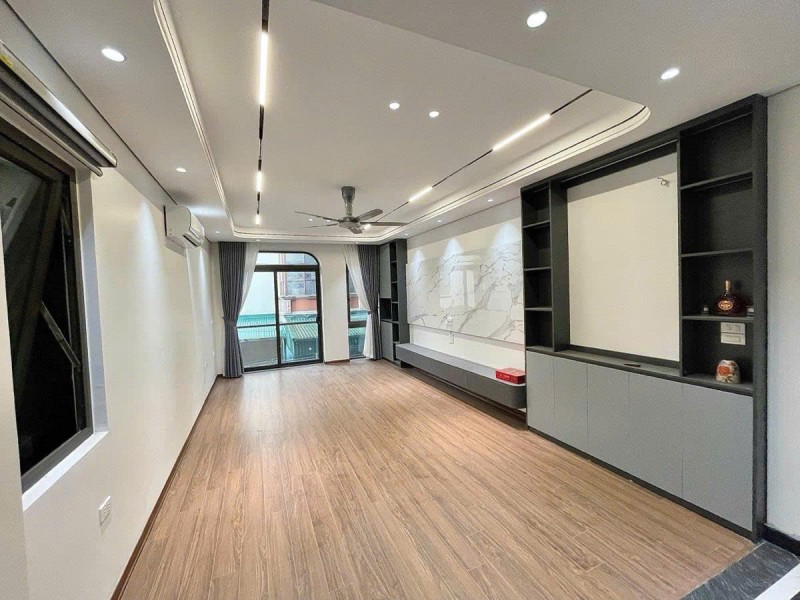 Bán nhà Thạch Bàn 40m 6 tầng thang máy gara ô tô 2 thoáng nhỉnh 11 tỷ