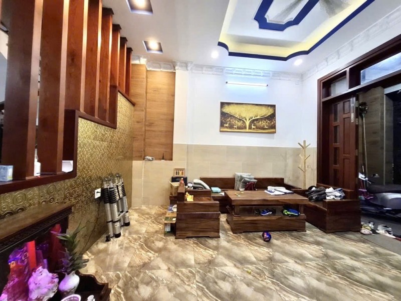 CHÍNH CHỦ BÁN GẤP NHÀ 1 TRỆT 3 LẦU SÂN THƯỢNG – HẺM XE HƠI ĐƯỜNG HƯƠNG LỘ 80, PHƯỜNG BÌNH TÂN