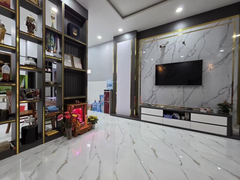 Bán nhà đường Nguyễn Đôn Tiết, Bình Trưng Đông, Q2, Thủ Đức, TP HCM. DT  104m2, 2 tầng, SHR,  giá