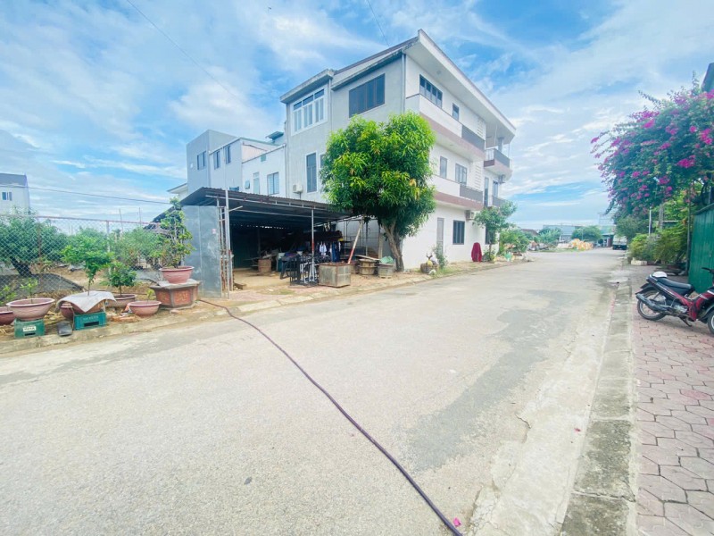 CHÍNH CHỦ CẦN BÁN LÔ ĐẤT ĐẸP – VỊ TRÍ TIỀM NĂNG TẠI PHƯỜNG THÀNH VINH