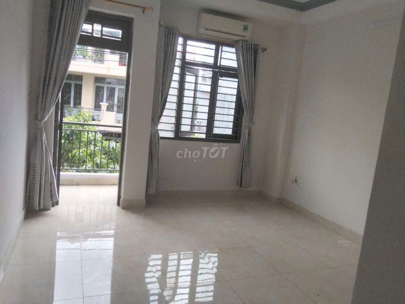 CHO THUÊ TÒA NHÀ MẶT TIỀN GIẢI PHÓNG – VỊ TRÍ ĐẸP GẦN SÂN BAY TÂN SƠN NHẤT