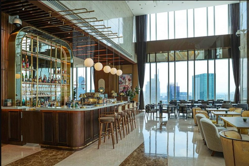 Khách sạn 4 sao- 95 phòng- view công viên- ngay chợ bến thành- 2,7 tỷ/th