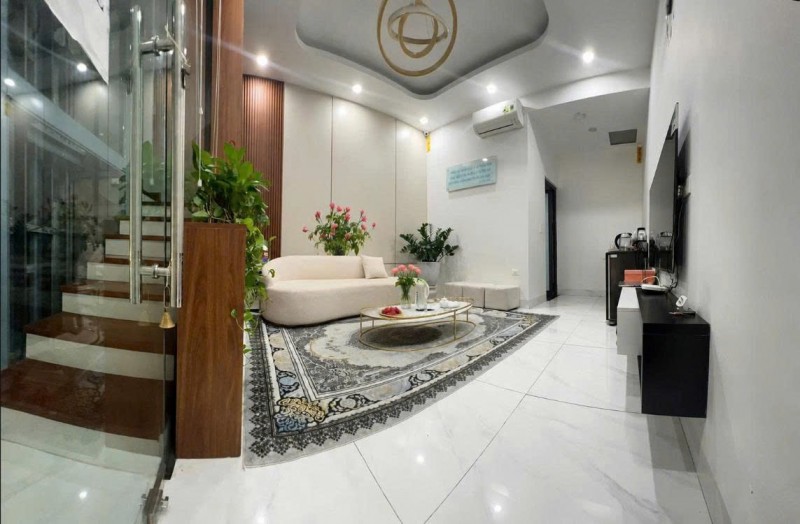 Có mặt bằng Tầng 1 cần cho thuê tại Khu Yên Hòa (Trung Kính đường đôi) - Cầu Giấy - Hà Nội.
