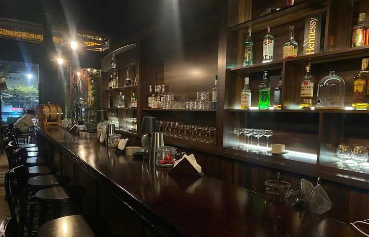 SANG NHƯỢNG QUÁN HIDDEN PUB ĐÃ SETUP HOÀN CHỈNH – HOÀN KIẾM, HÀ NỘI