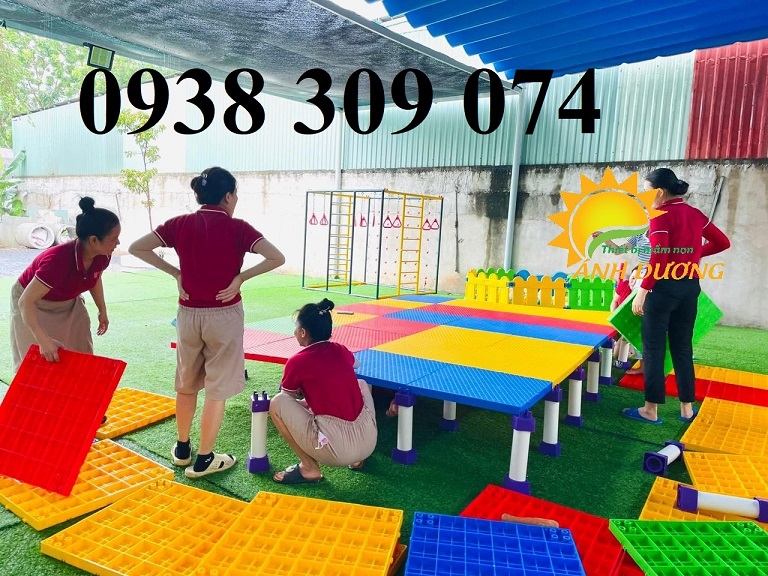 Bục sân khấu nhựa lắp ghép mầm non, sàn bục sân khấu cho mầm non bằng nhựa
