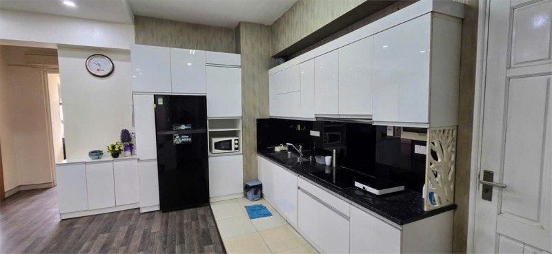 Bán gấp CH 3PN, 2VS, 109m2, tại C14 - Bộ Công An, Đại Mỗ, Hà Nội Chỉ 80 triệu / m2, view đẹp