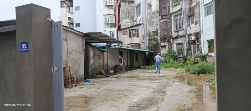 CHO THUÊ KHO BÃI TẠI KHƯƠNG TRUNG, THANH XUÂN, HÀ NỘI GIÁ 20TR
