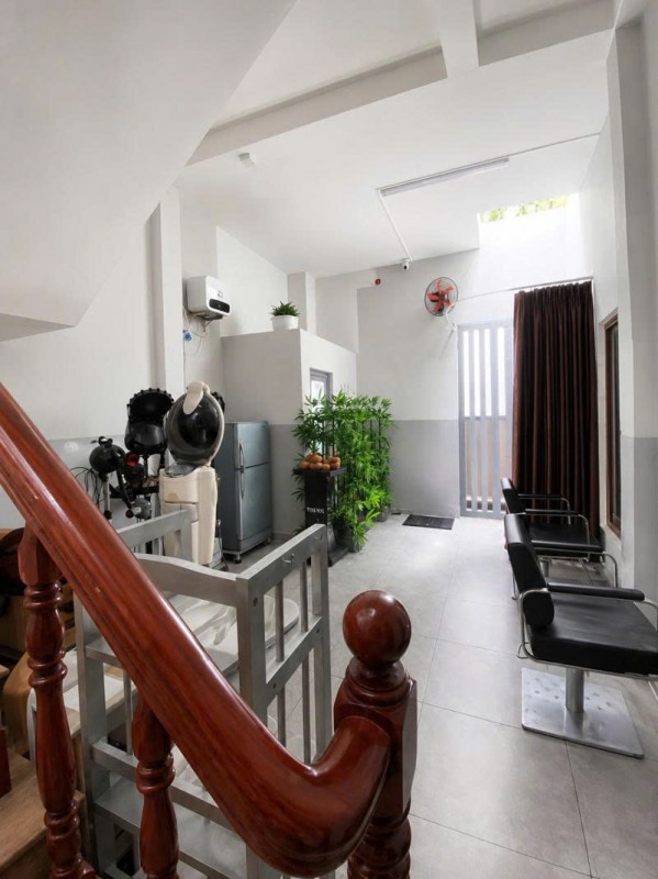 Bán nhà Mặt tiền Tân Hương - 500m tới Chợ Tân Hương, 4,1x19m, 2 tầng, HĐT 30tr, 15,5 tỷ.