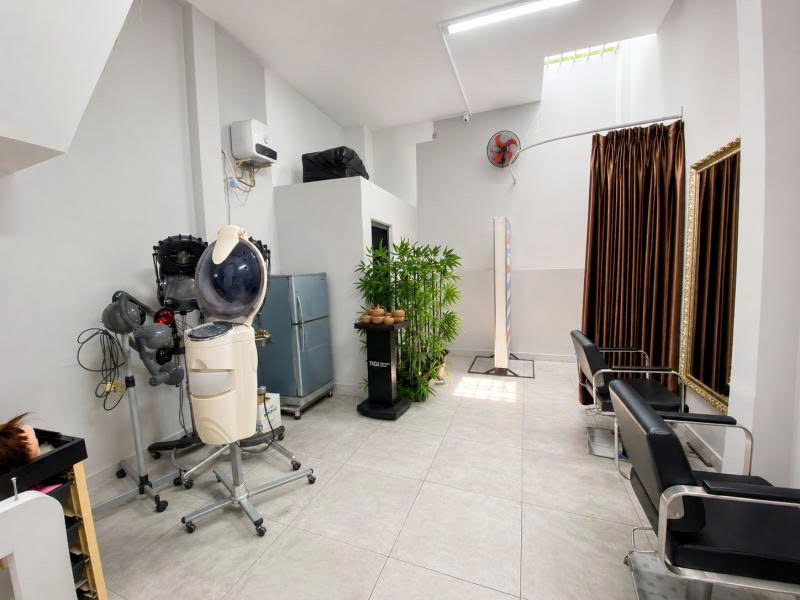 Bán nhà Mặt tiền Tân Hương - 500m tới Chợ Tân Hương, 4,1x19m, 2 tầng, HĐT 30tr, 15,5 tỷ.