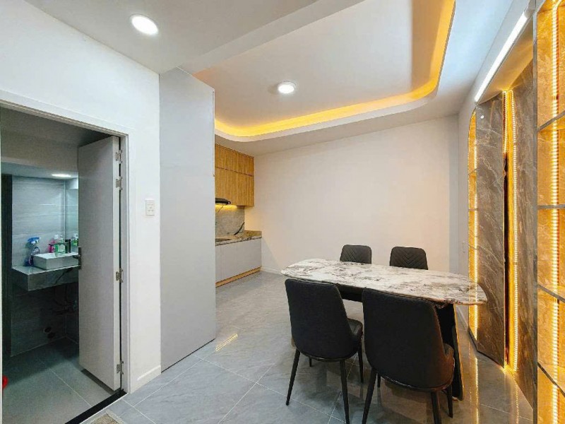 Bán gấp nhà Nguyễn Thị Thập - Lâm Văn Bền Q7  5x24m  Oto ngủ trong nhà  14 Tỷ TL