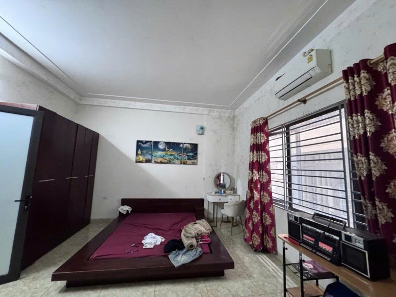 Bán nhà Bồ Đề 34m 5 tầng MT5.4m 7m ra ô tô tránh nhỉnh 8 tỷ