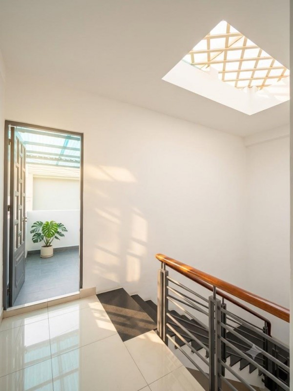Nhà bán diện tích 91m2 ,4 tầng, 4 phòng ngủ lớn, 5WC, Quang Trung Thống Nhất, nở hậu tài lộc, 8.5