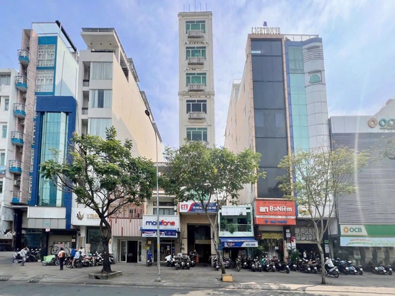 QUẬN 4: CHÍNH CHỦ 0938676685 BÁN TÒA NHÀ 9 TẦNG CÓ HẦM- MẶT TIỀN HOÀNG DIỆU NGAY KHU HÀNH CHÍNH