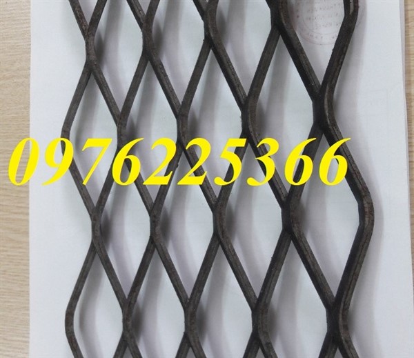 Lưới mắt cáo 30x60, lưới thép dập giãn