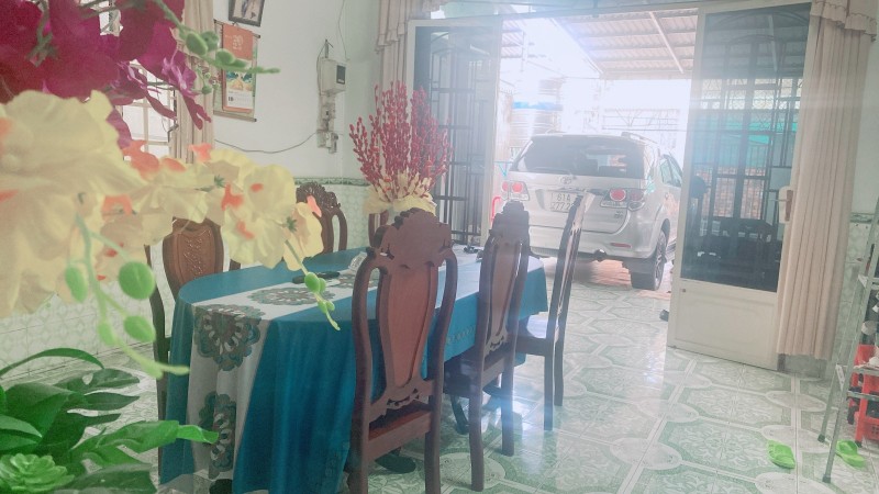 Bán nhà 140m2, đường số 13, Linh Xuân, Thủ Đức. TP HCM, cấp 4.  Giá 7.48  tỷ, sổ hồng riêng.