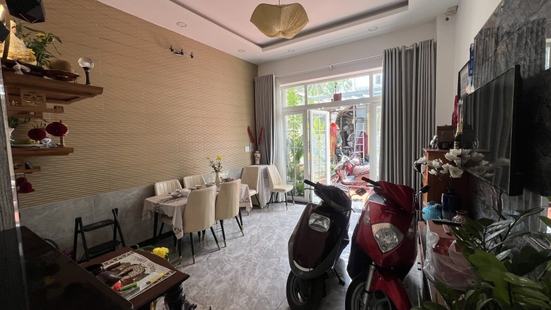 Bán nhà 3 tầng đường 160, Phường Tăng Nhơn Phú A, Q9, Thủ Đức, TP HCM. DT 54m2, sổ hồng riêng. Giá